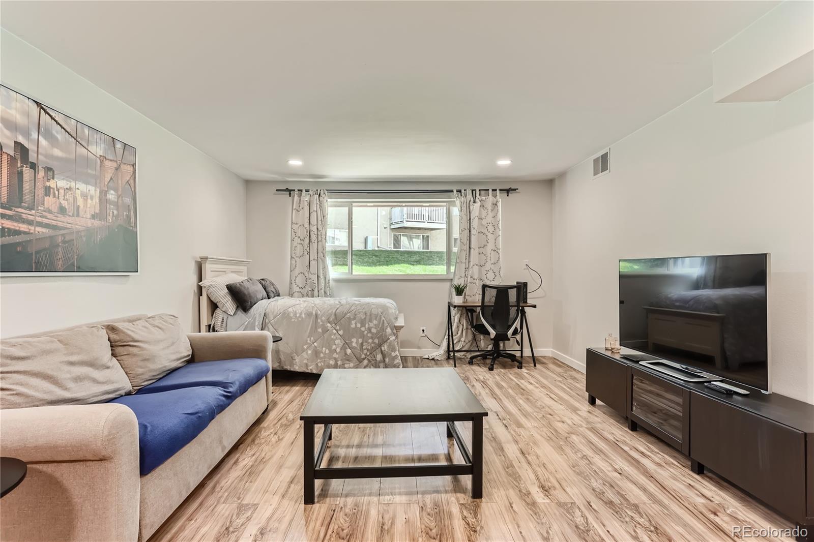 MLS Image #4 for 7625 e quincy avenue,denver, Colorado