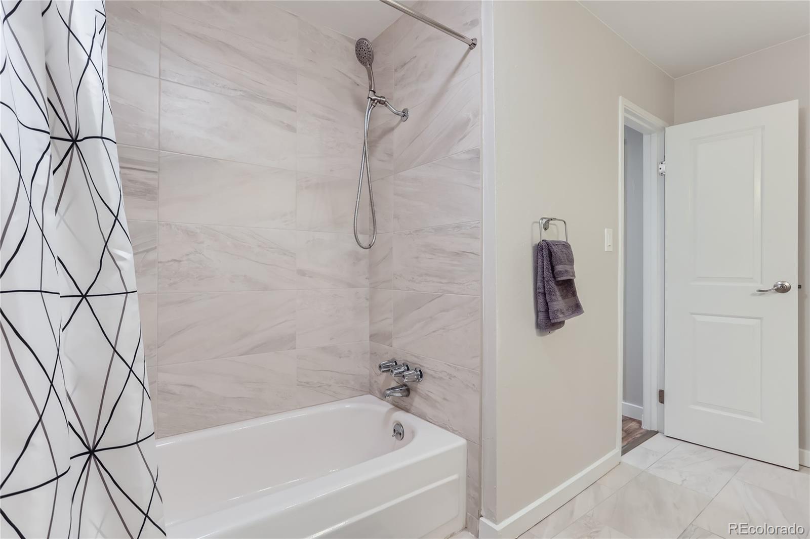 MLS Image #9 for 7625 e quincy avenue,denver, Colorado