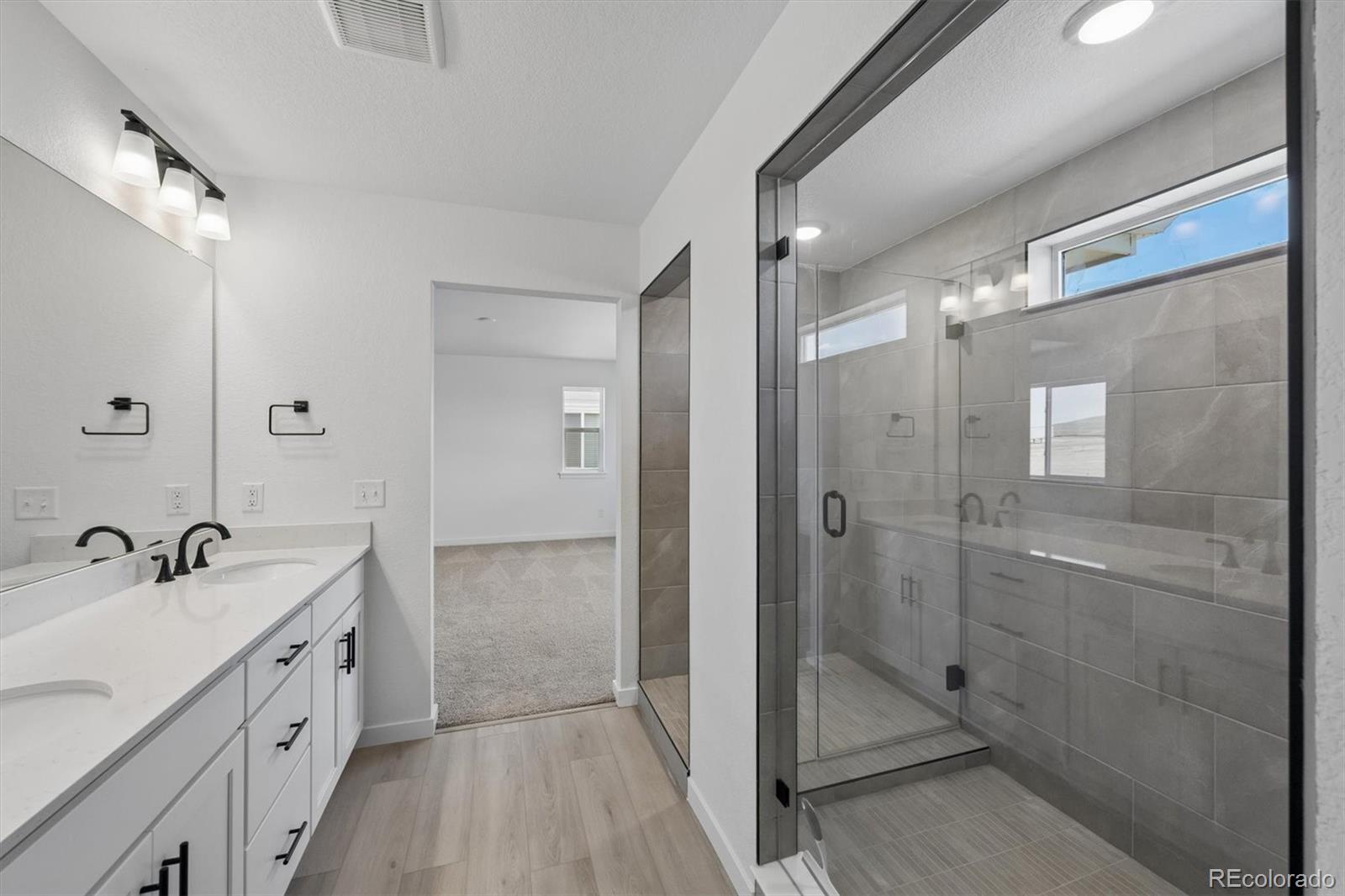 MLS Image #21 for 25294 e warren place,aurora, Colorado
