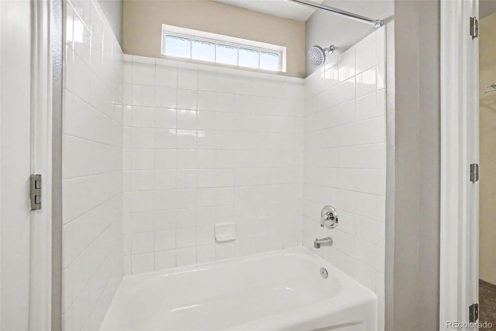 MLS Image #22 for 21532 e 47th avenue,denver, Colorado