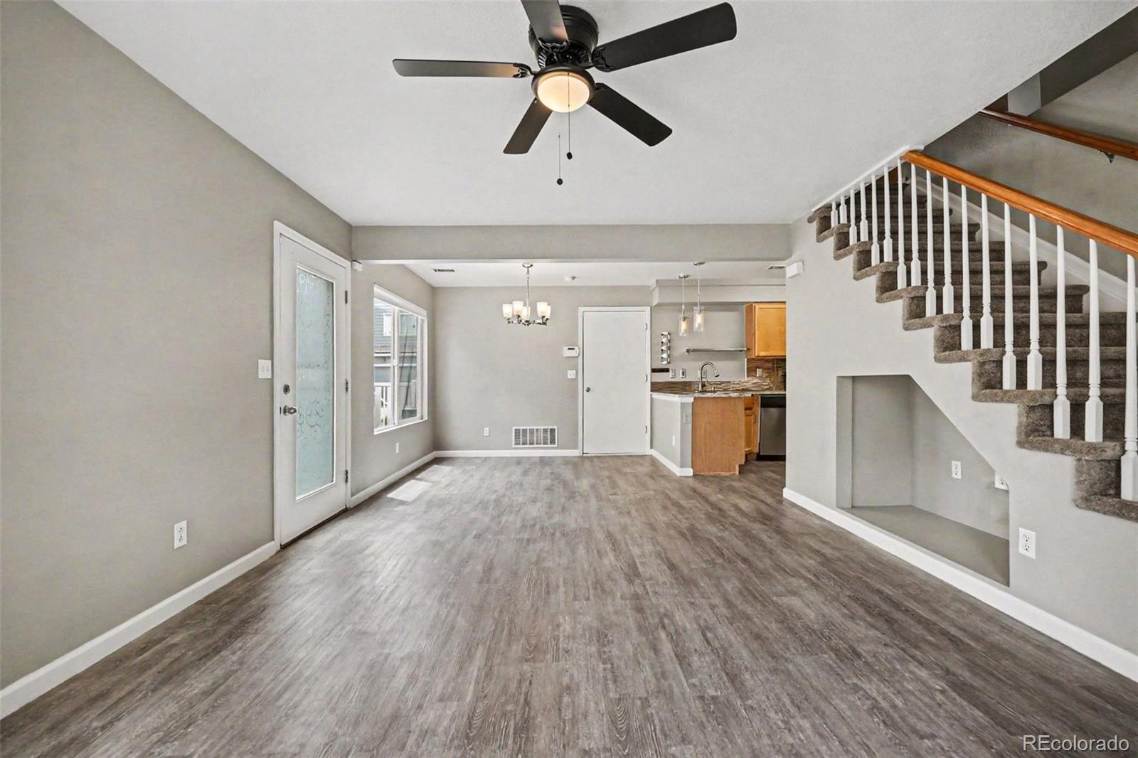 MLS Image #4 for 21532 e 47th avenue,denver, Colorado