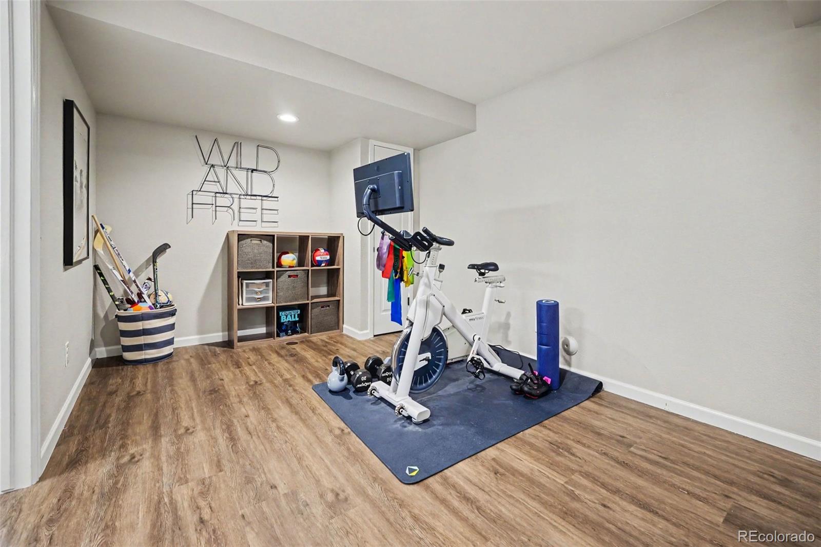 MLS Image #34 for 2553  baneberry way,highlands ranch, Colorado
