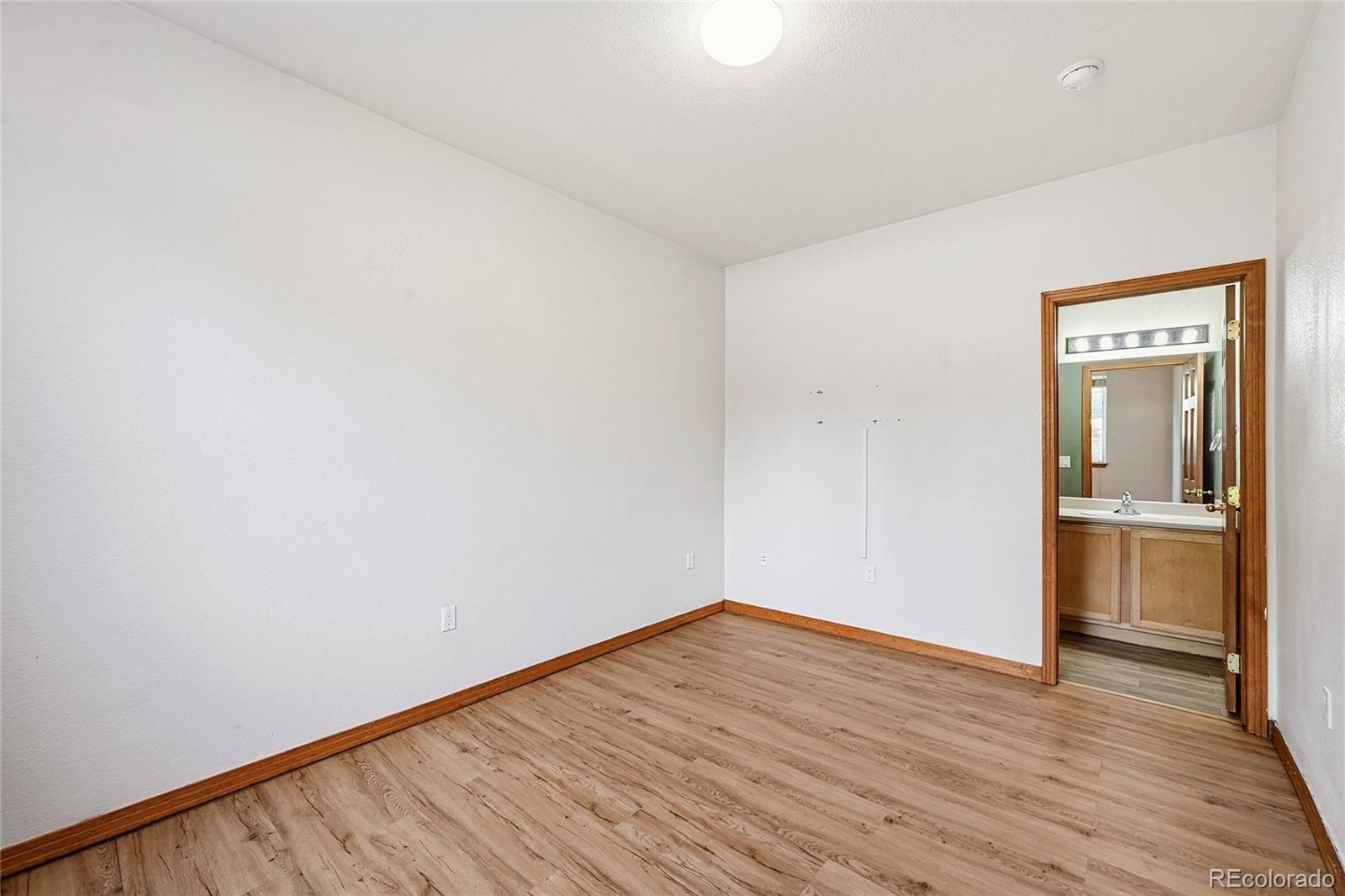 MLS Image #20 for 1428 s dayton circle,aurora, Colorado