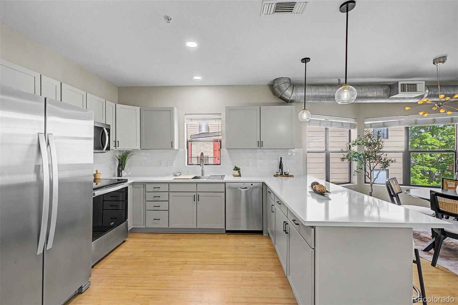 MLS Image #10 for 3010  umatilla street c,denver, Colorado