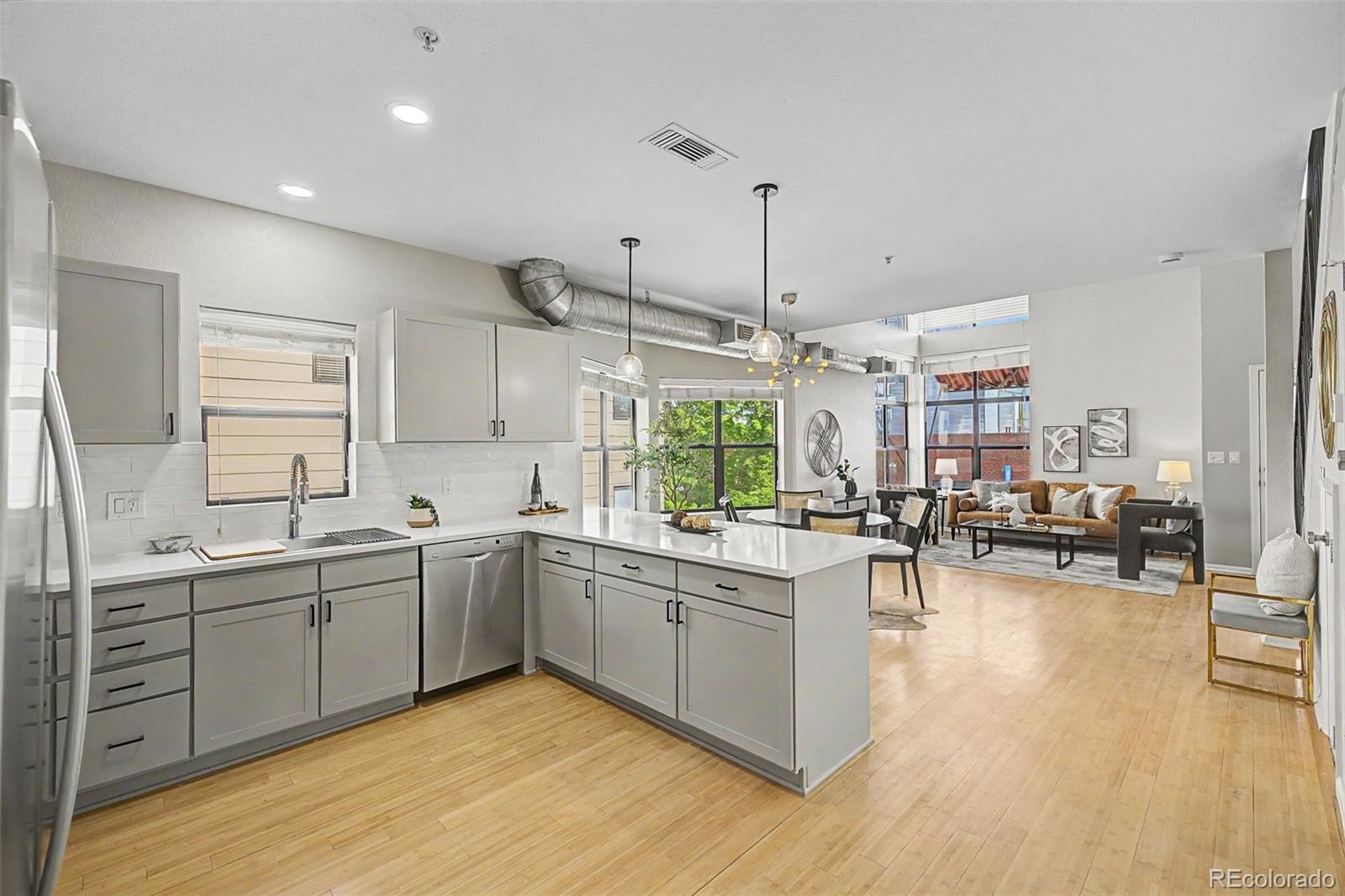 MLS Image #11 for 3010  umatilla street c,denver, Colorado