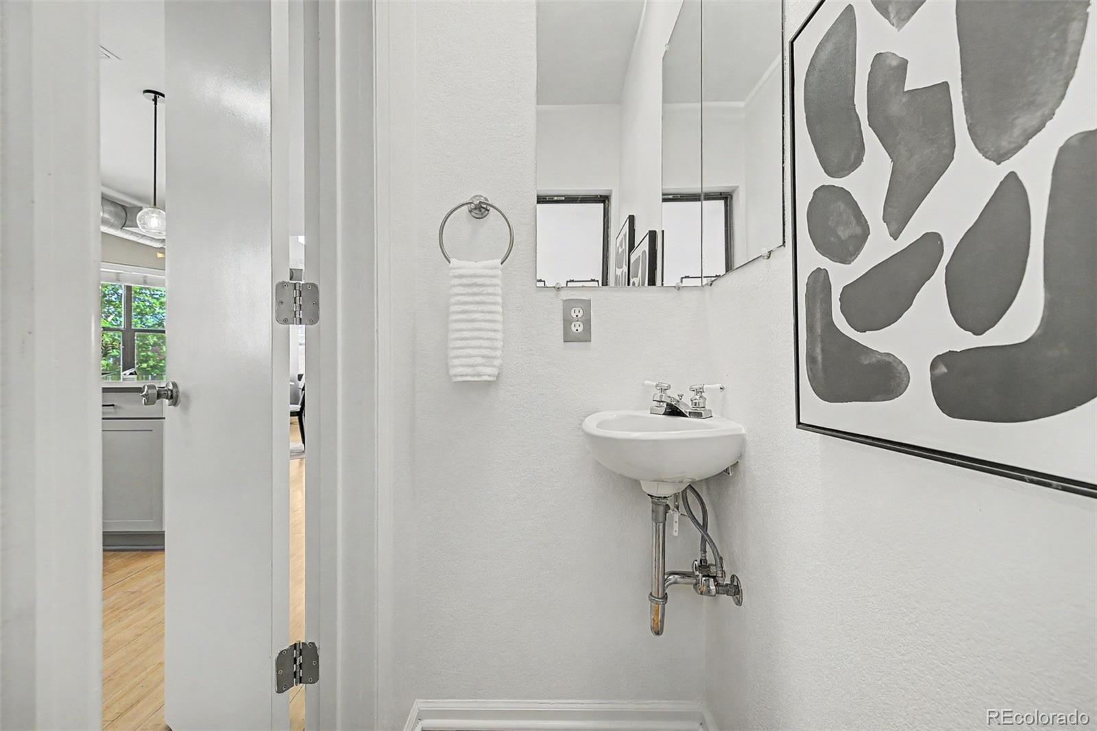 MLS Image #16 for 3010  umatilla street c,denver, Colorado