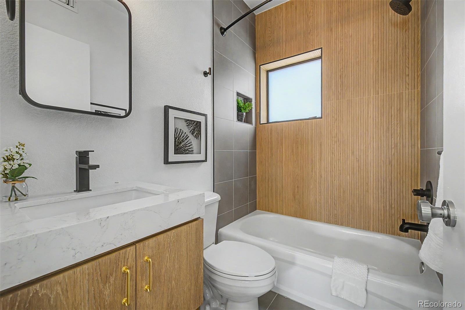 MLS Image #21 for 3010  umatilla street c,denver, Colorado