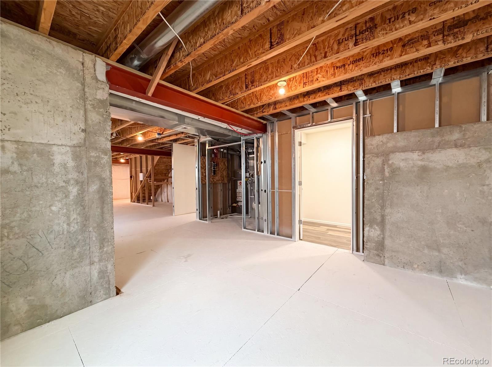 MLS Image #41 for 8585  raspberry drive,longmont, Colorado
