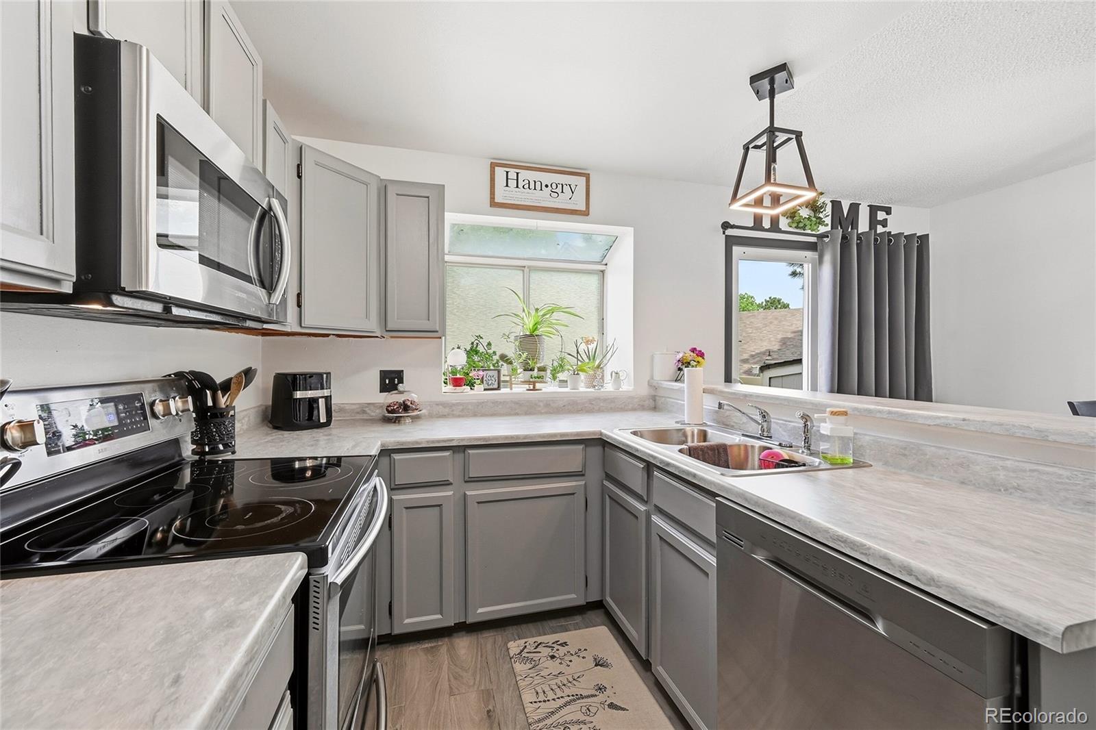 MLS Image #12 for 9713 w chatfield avenue,littleton, Colorado