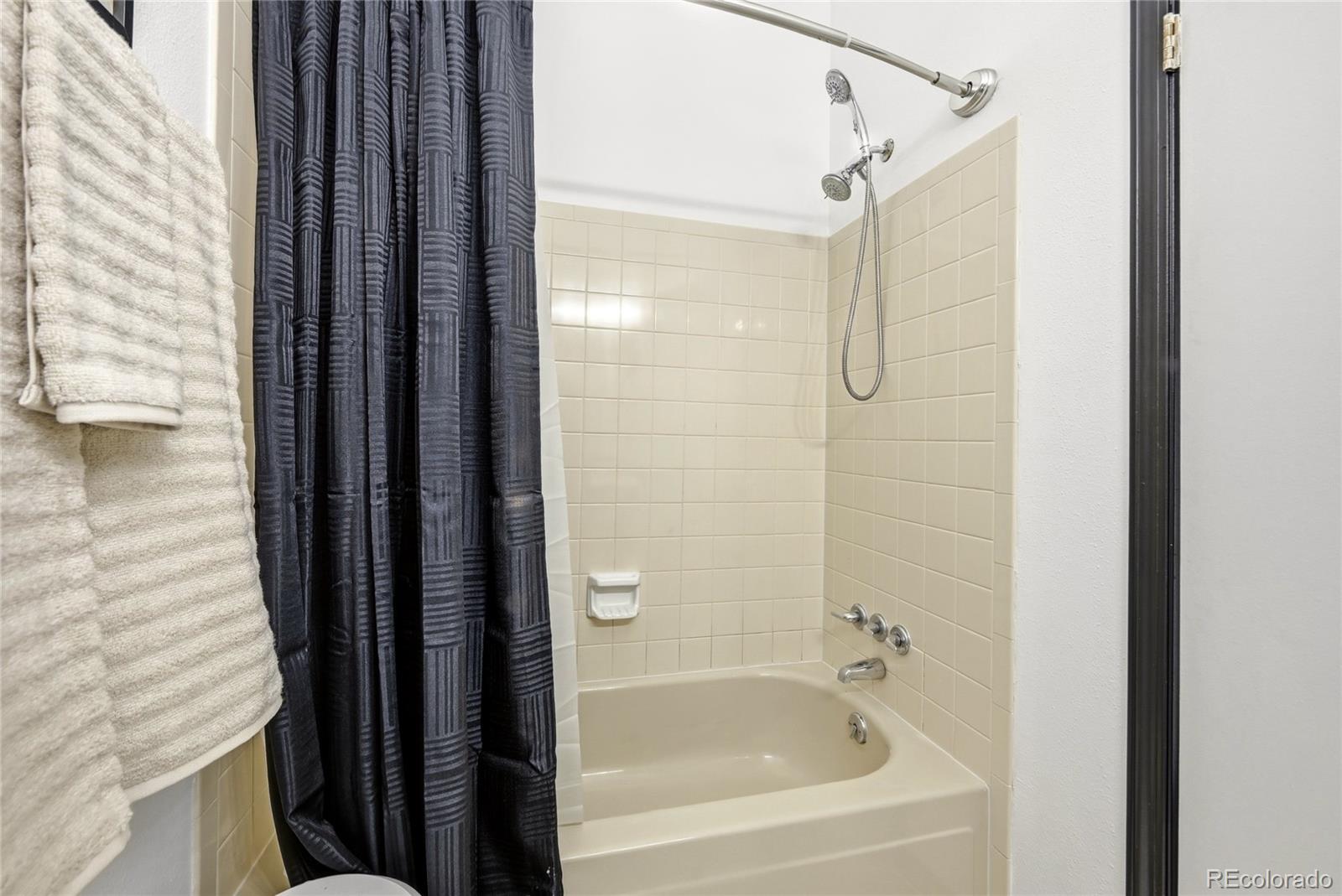 MLS Image #15 for 9713 w chatfield avenue,littleton, Colorado