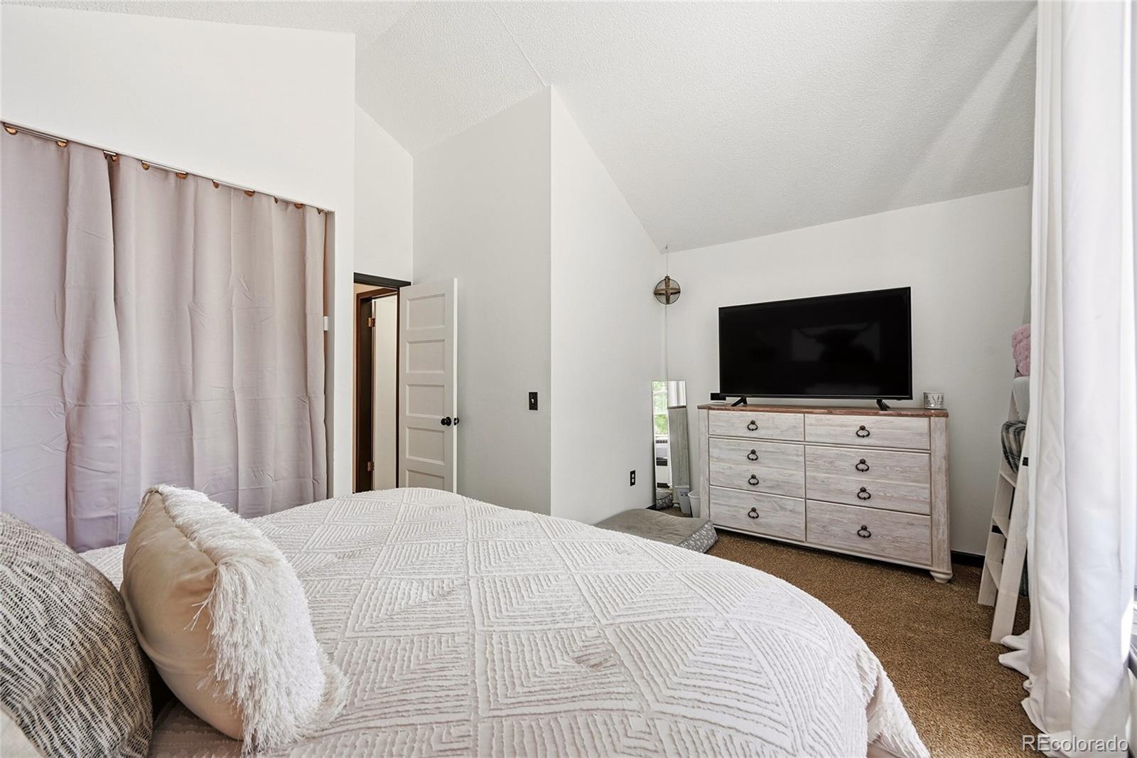 MLS Image #21 for 9713 w chatfield avenue,littleton, Colorado
