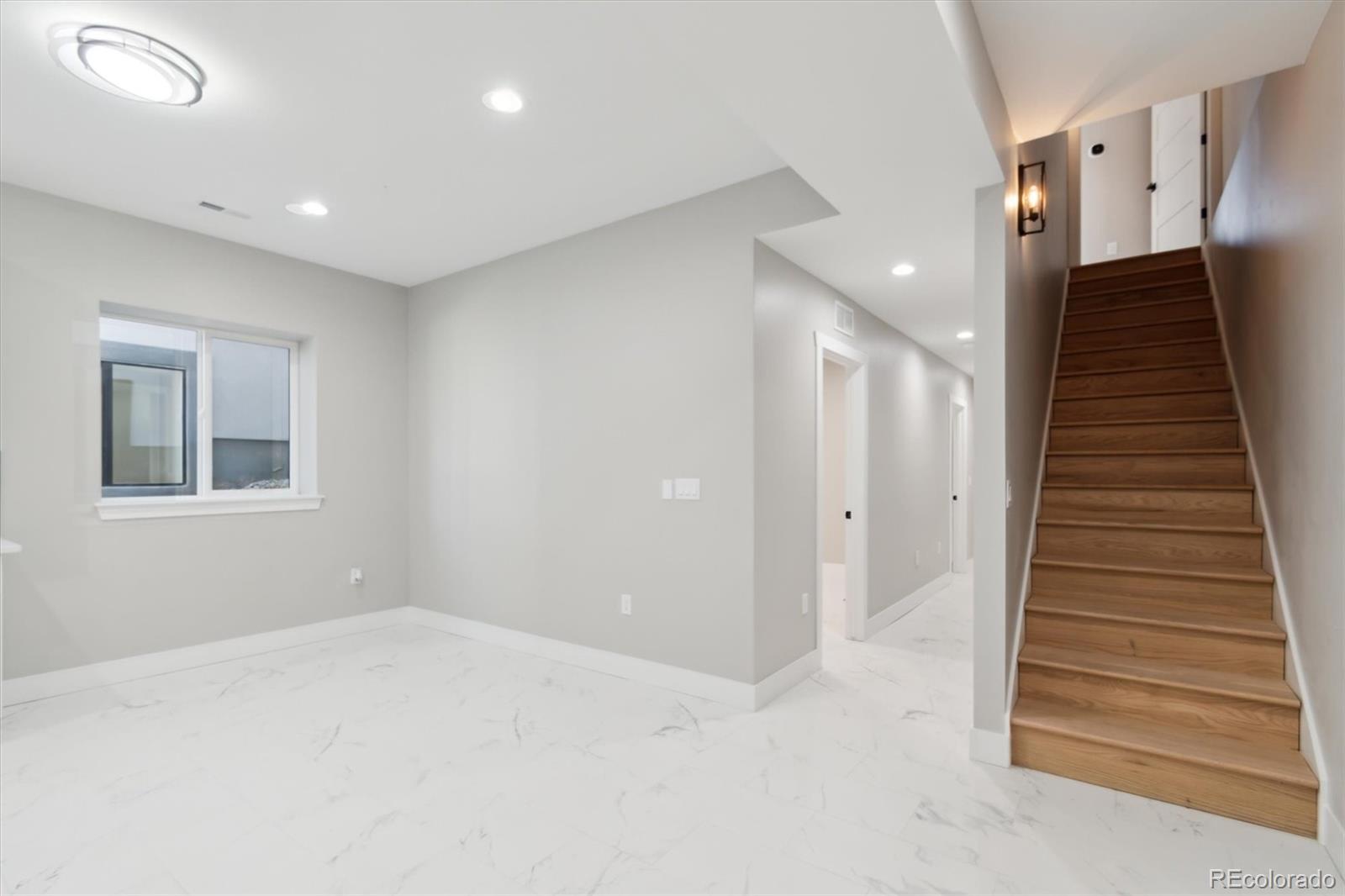 MLS Image #33 for 2319 s galapago street,denver, Colorado