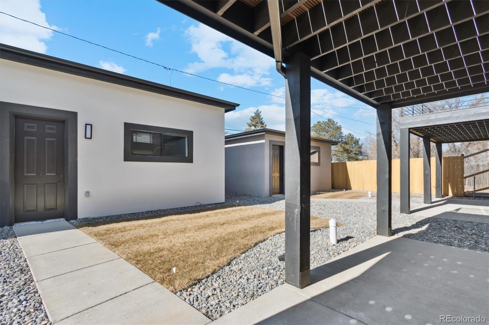 MLS Image #43 for 2319 s galapago street,denver, Colorado
