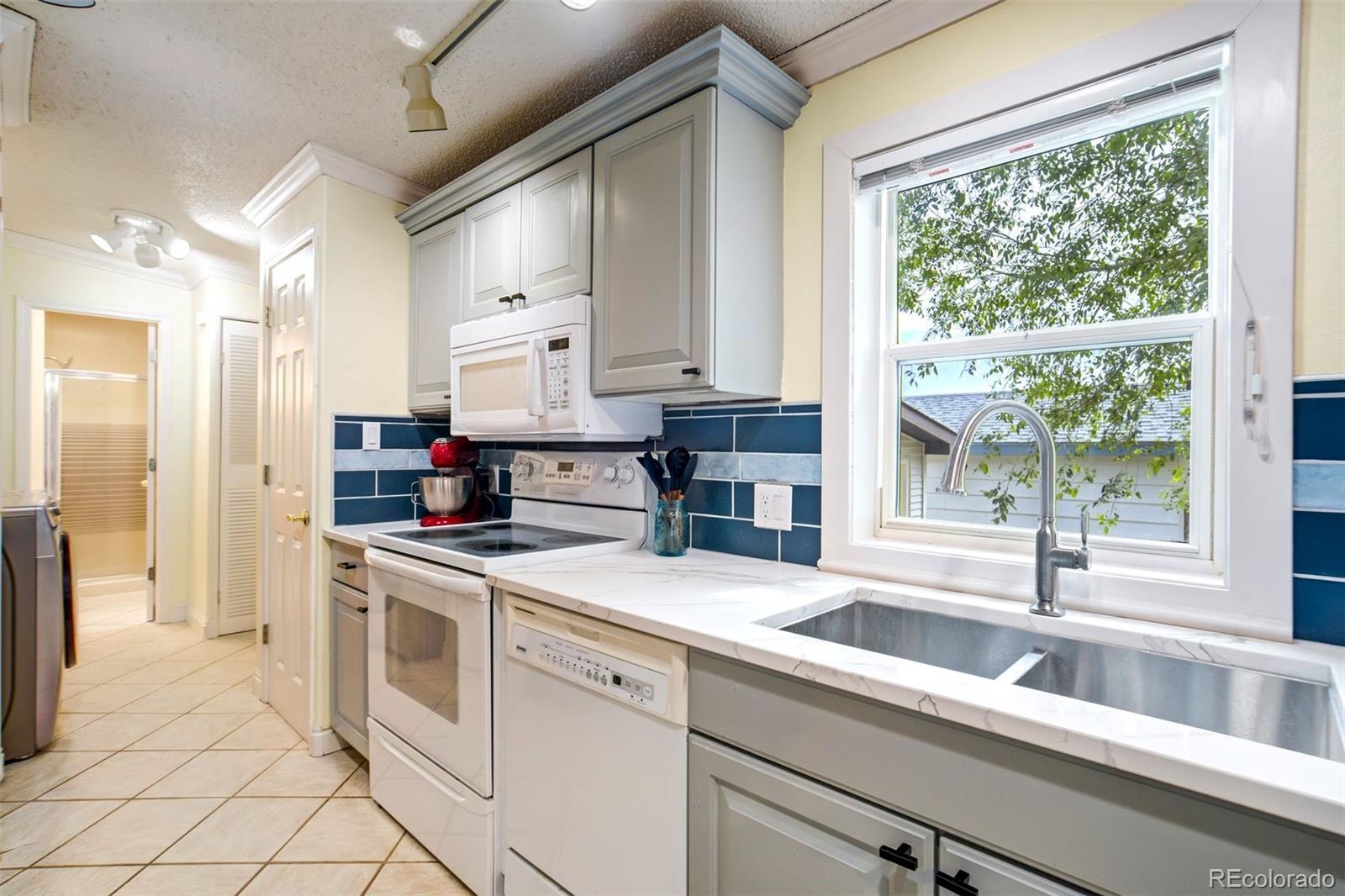 MLS Image #13 for 398  f avenue,limon, Colorado
