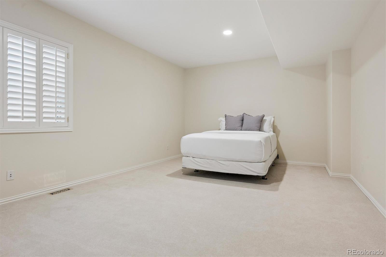 MLS Image #38 for 46  golden eagle road,greenwood village, Colorado
