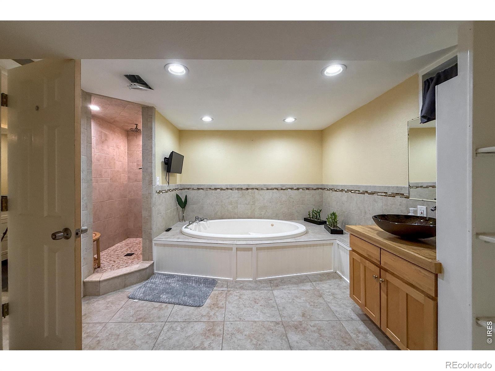 MLS Image #32 for 760  francis street,longmont, Colorado