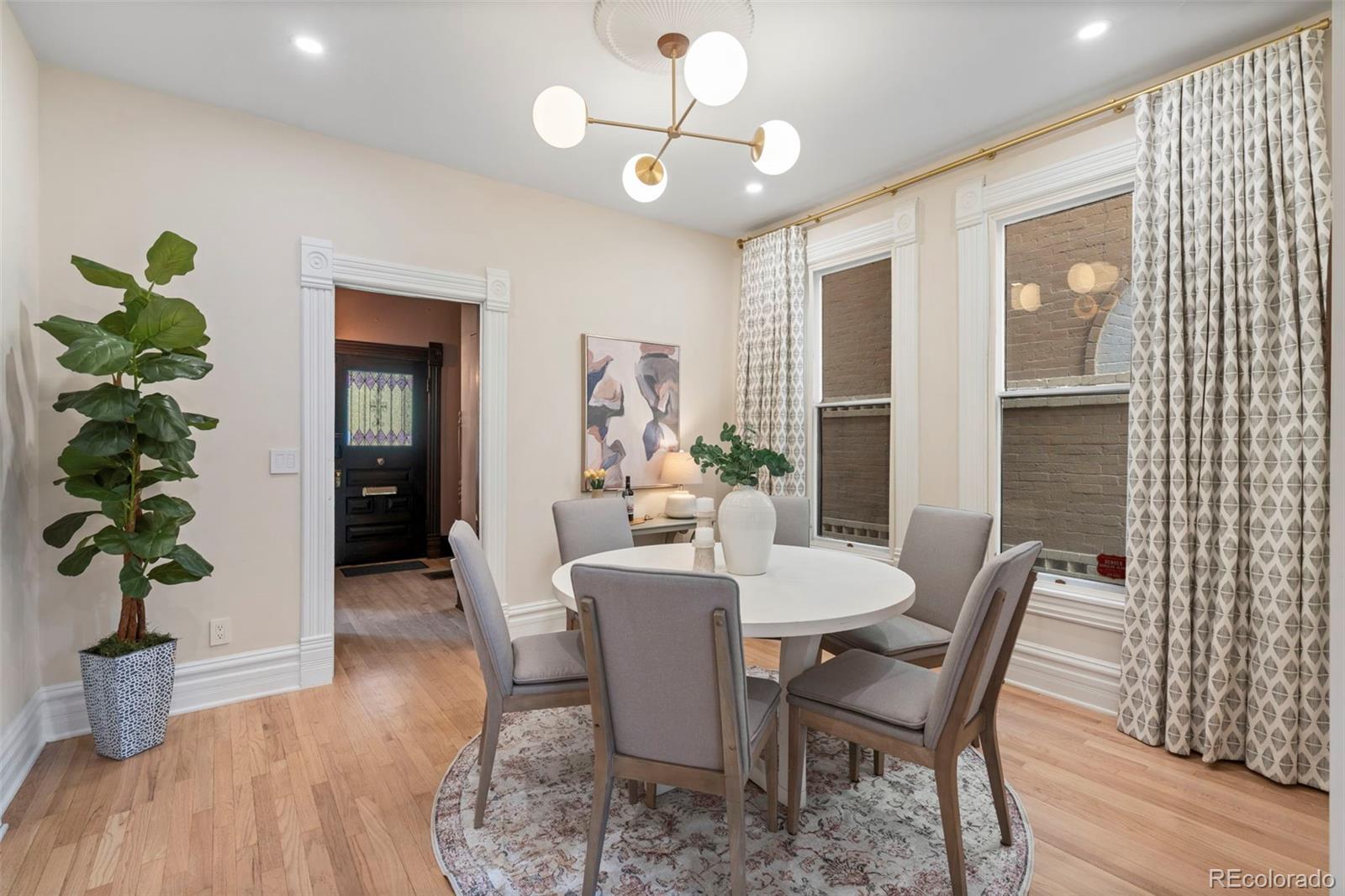 MLS Image #12 for 219 w 1st avenue,denver, Colorado