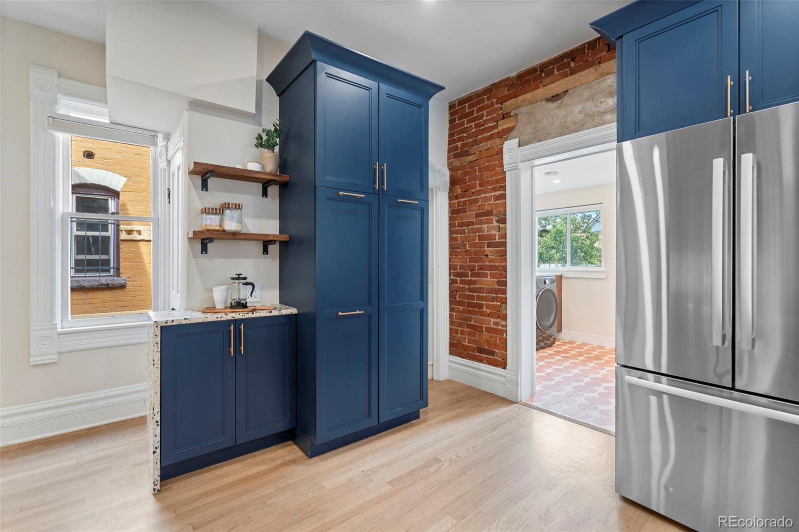 MLS Image #20 for 219 w 1st avenue,denver, Colorado