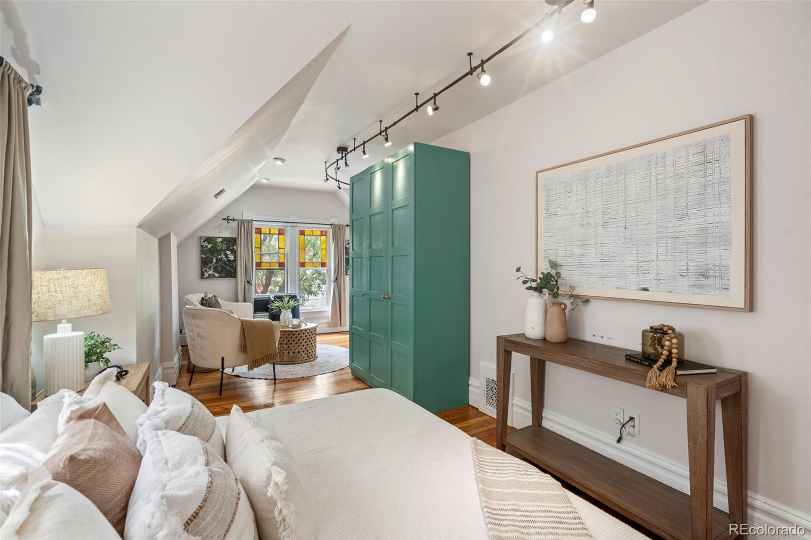 MLS Image #24 for 219 w 1st avenue,denver, Colorado