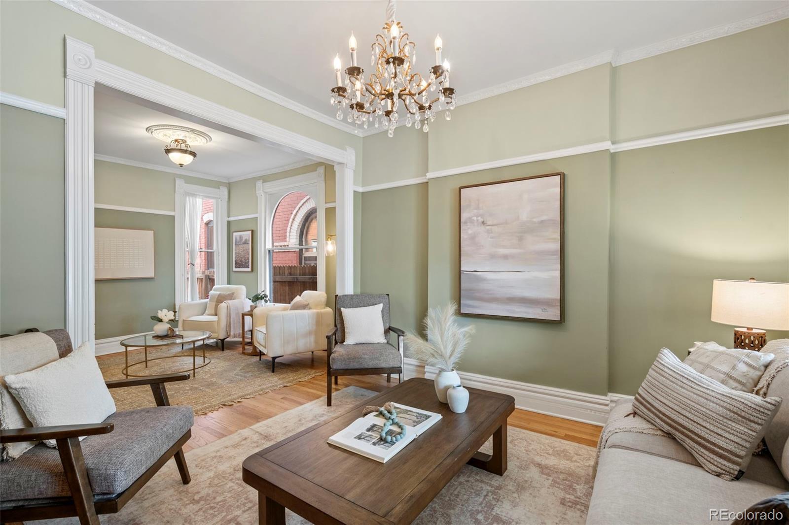 MLS Image #4 for 219 w 1st avenue,denver, Colorado
