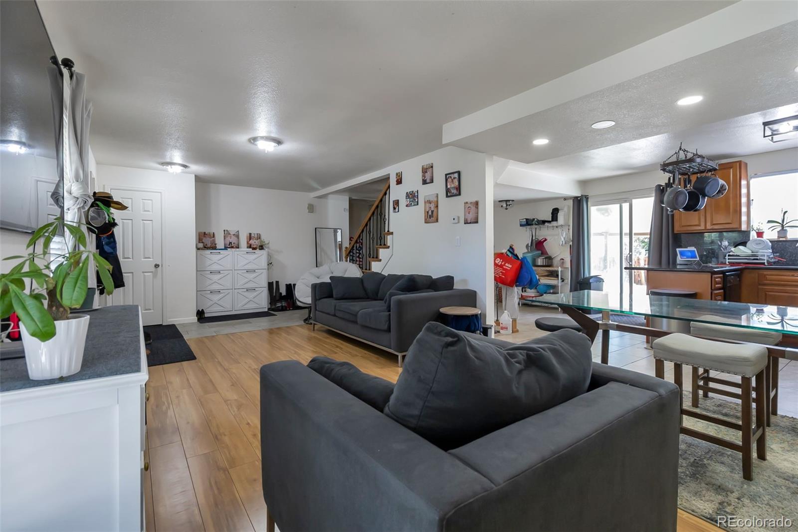 MLS Image #6 for 15133  kelly place,denver, Colorado