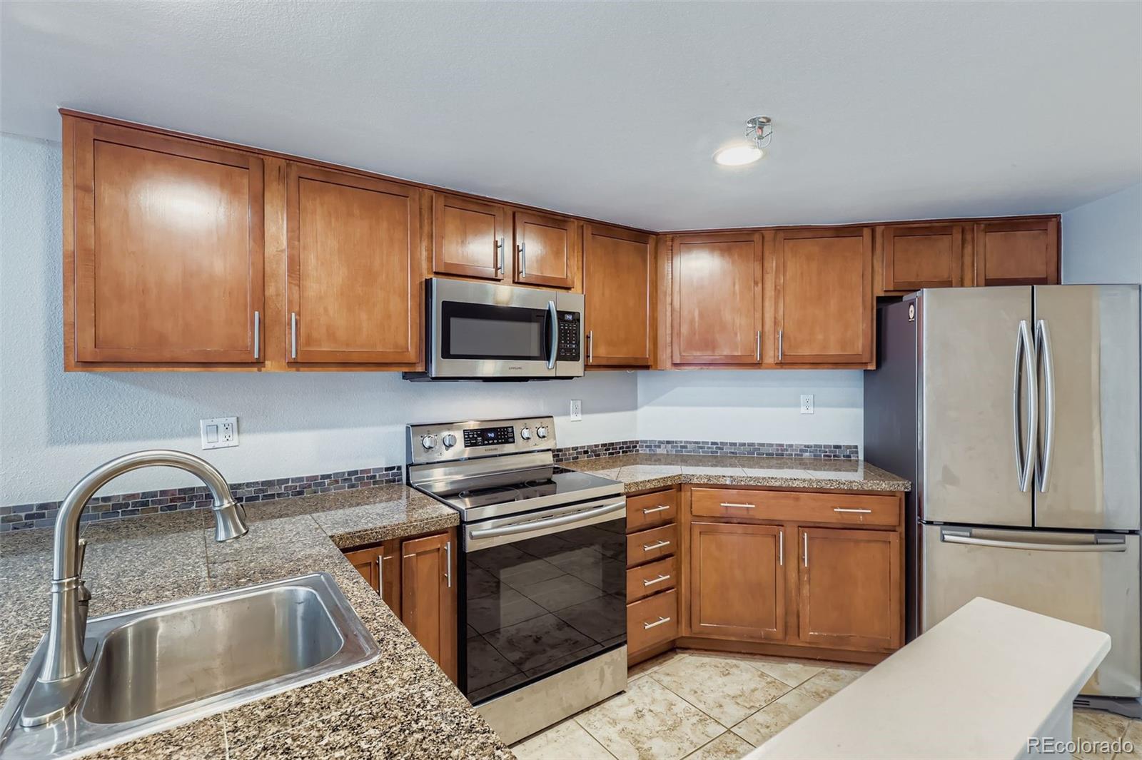 MLS Image #4 for 100  park ave avenue #606,denver, Colorado