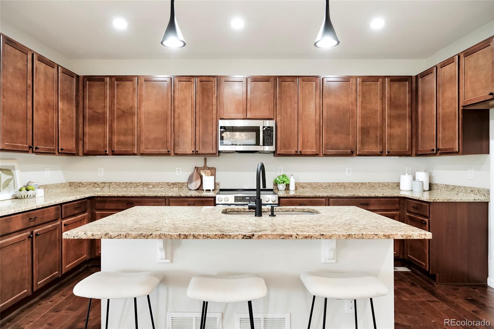 MLS Image #8 for 7367 s pennsylvania street,littleton, Colorado