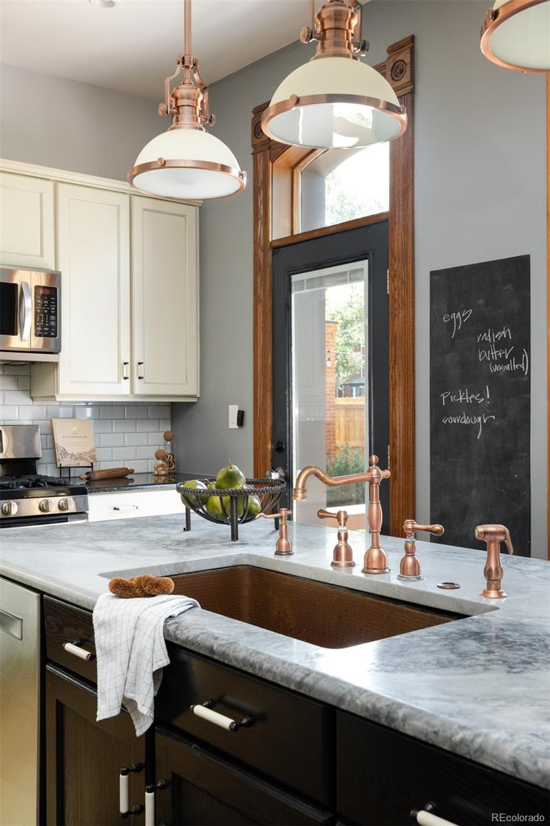 MLS Image #18 for 2536 n gilpin street,denver, Colorado