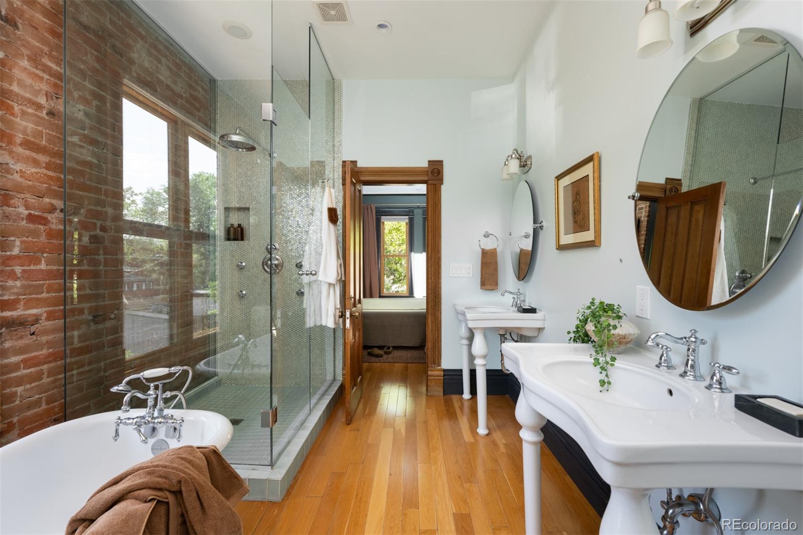 MLS Image #33 for 2536 n gilpin street,denver, Colorado
