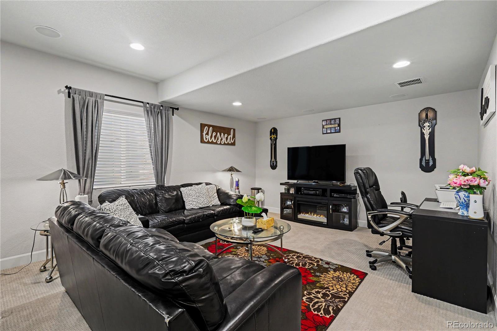 MLS Image #19 for 25064 e archer place,aurora, Colorado