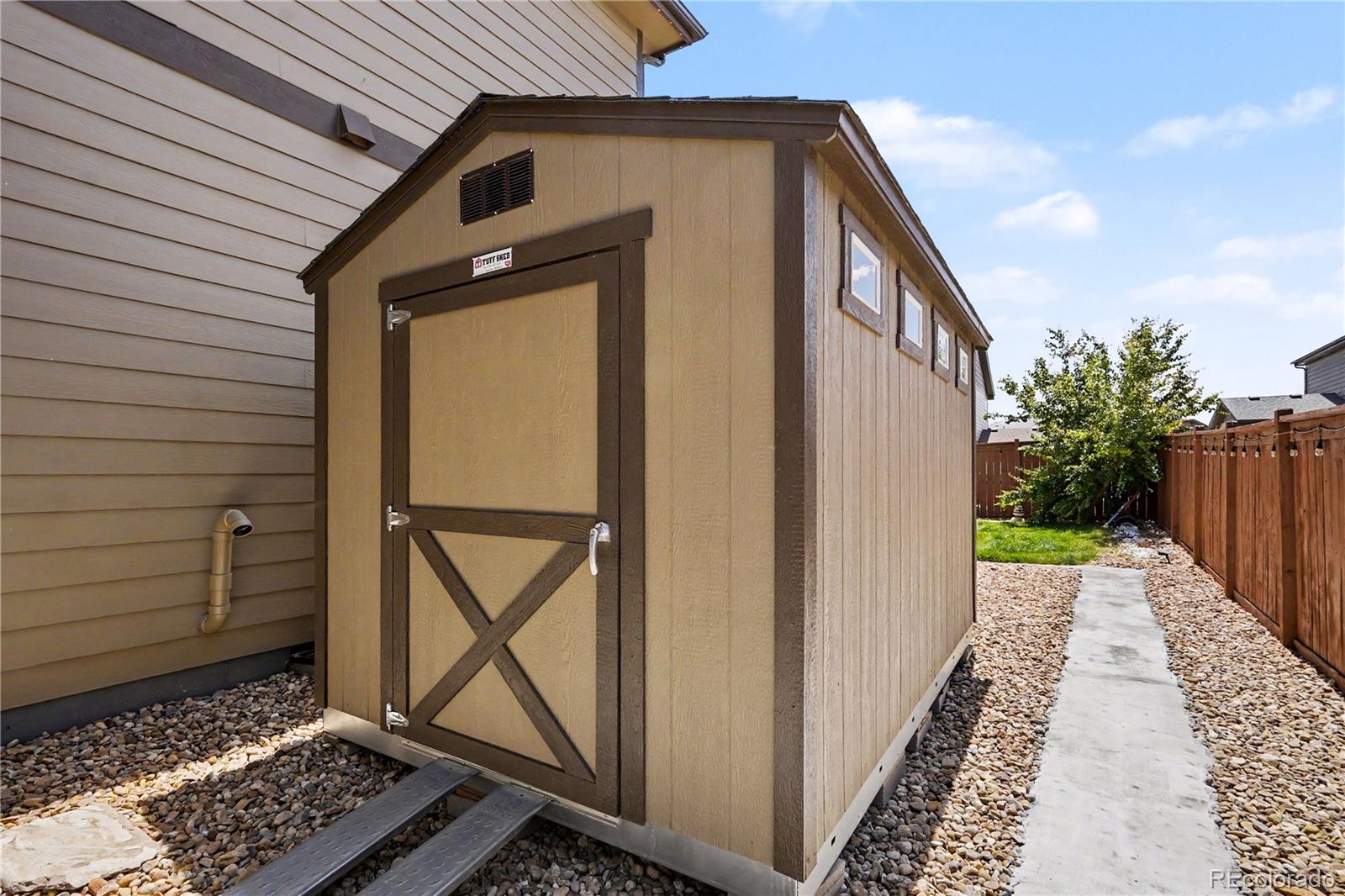 MLS Image #33 for 25064 e archer place,aurora, Colorado
