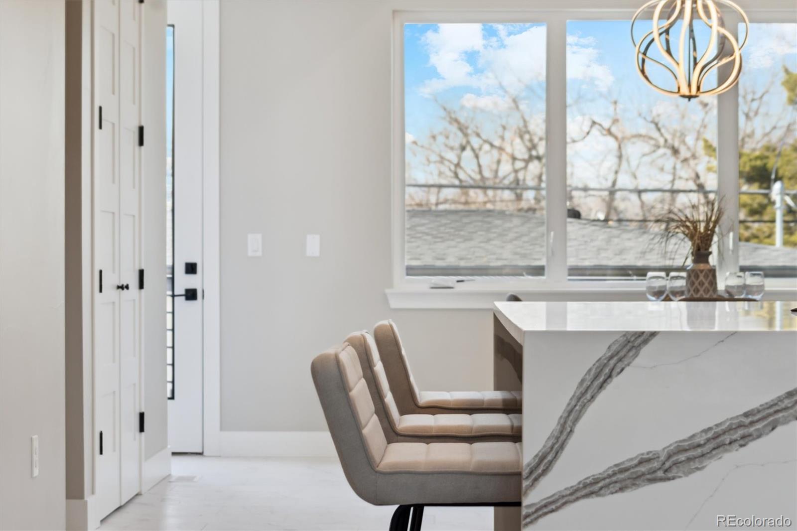 MLS Image #12 for 2321 s galapago street,denver, Colorado