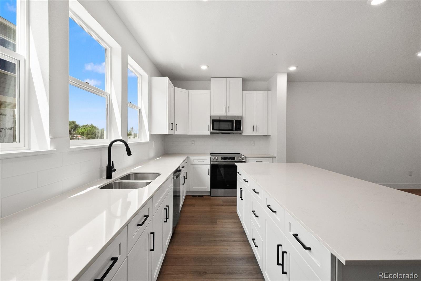 MLS Image #10 for 2906 w 56th avenue ,denver, Colorado