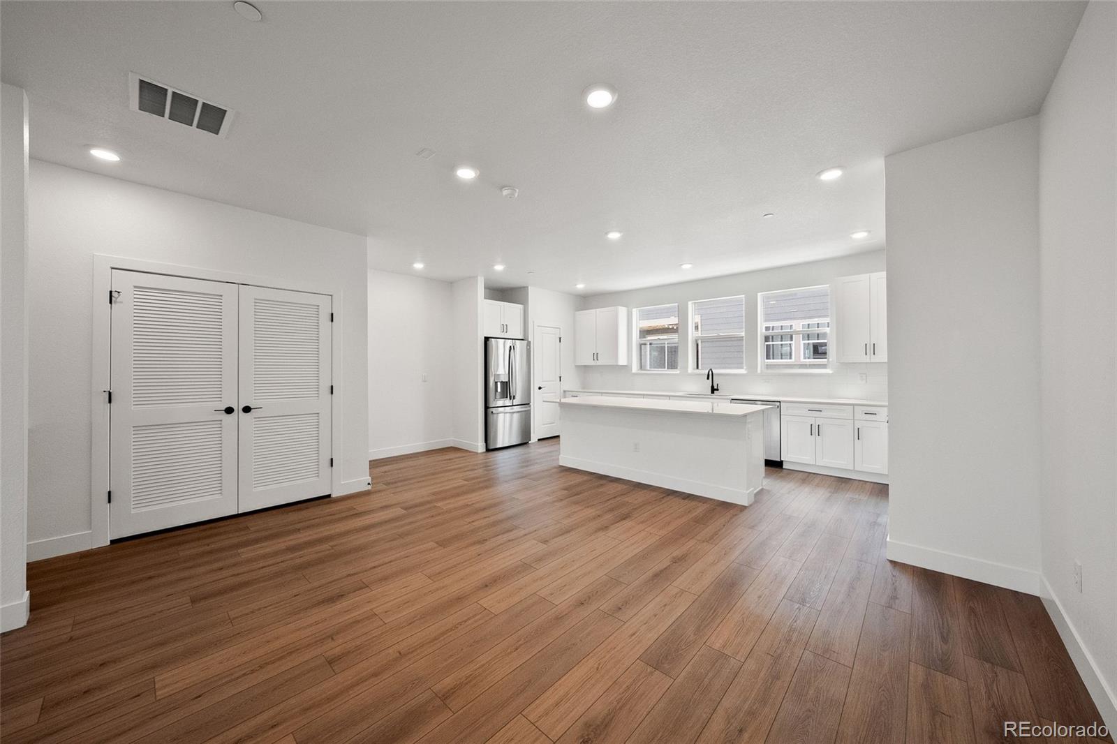 MLS Image #14 for 2906 w 56th avenue ,denver, Colorado