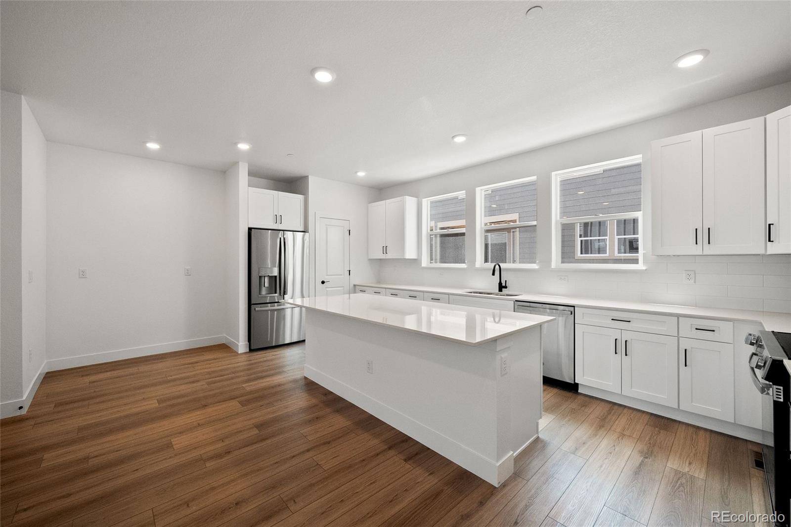 MLS Image #7 for 2906 w 56th avenue ,denver, Colorado