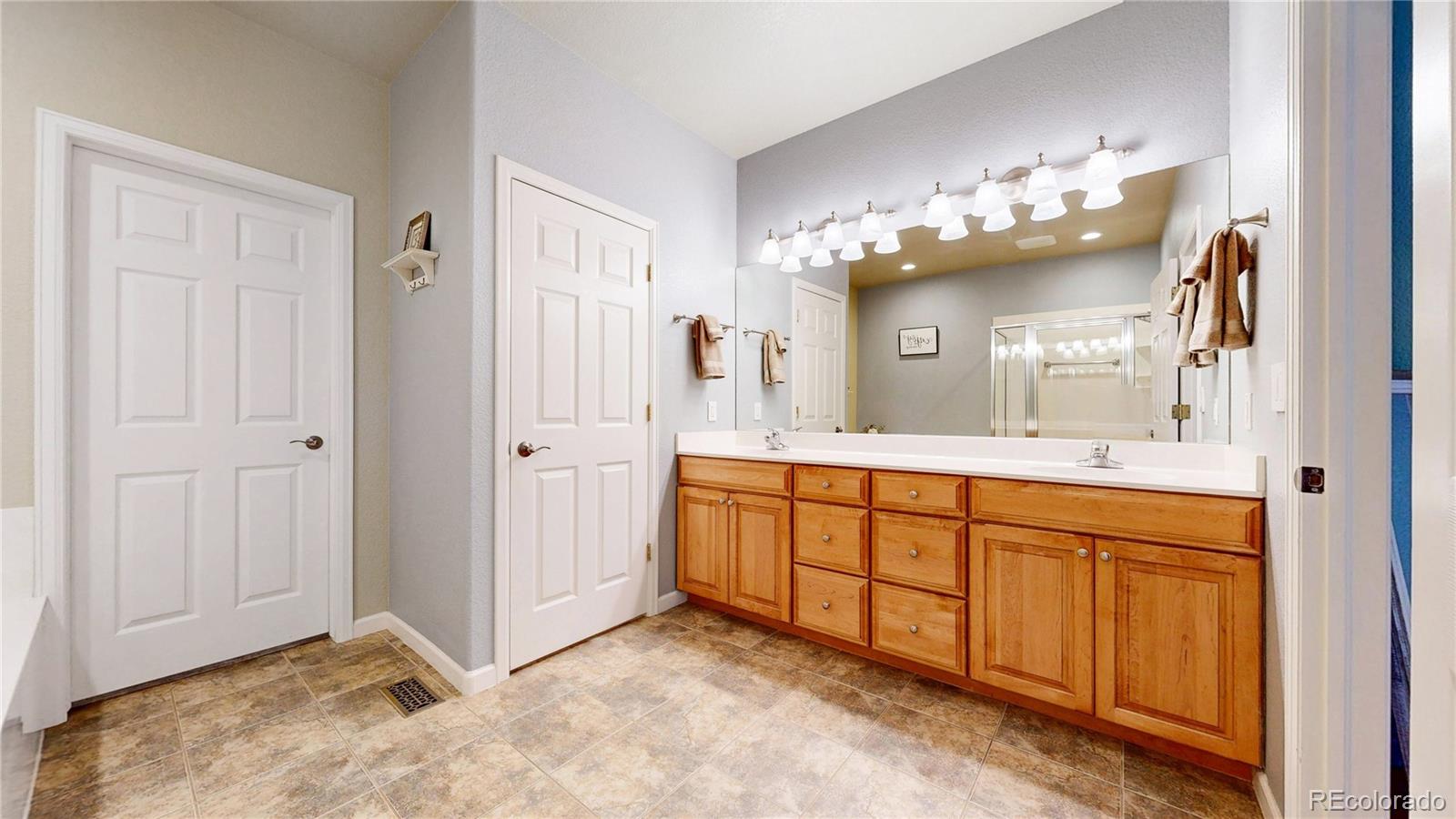 MLS Image #16 for 1003  19th street,golden, Colorado