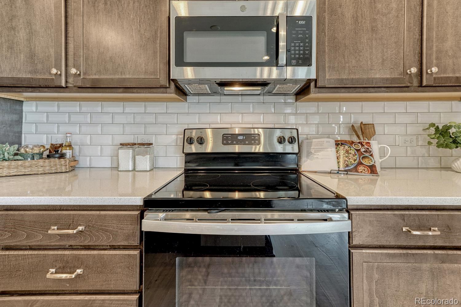 MLS Image #18 for 9167  rio lado street,littleton, Colorado