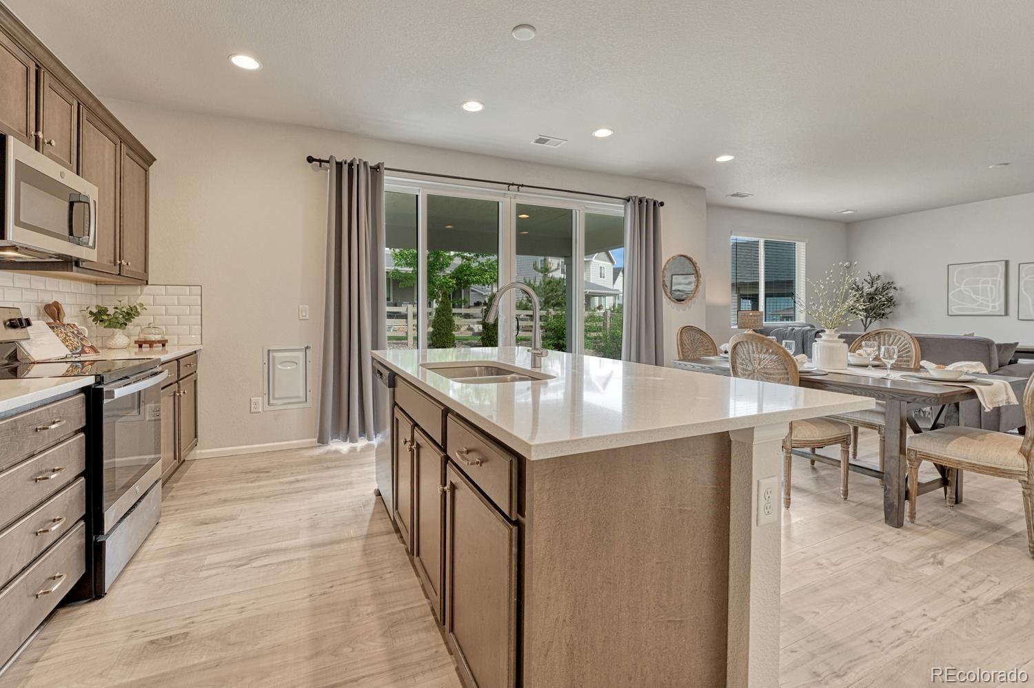 MLS Image #19 for 9167  rio lado street,littleton, Colorado