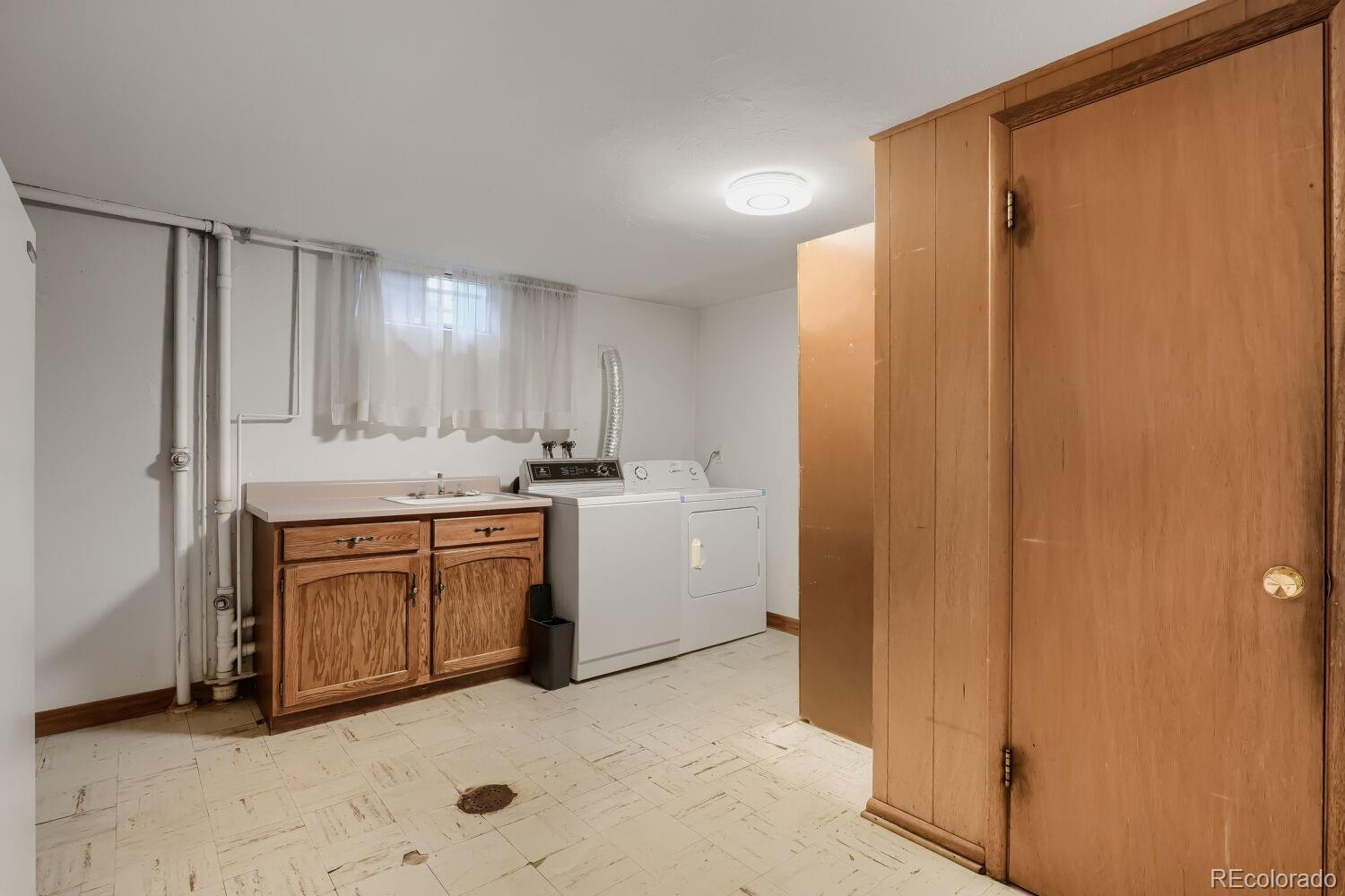 MLS Image #21 for 3024 w scott place,denver, Colorado