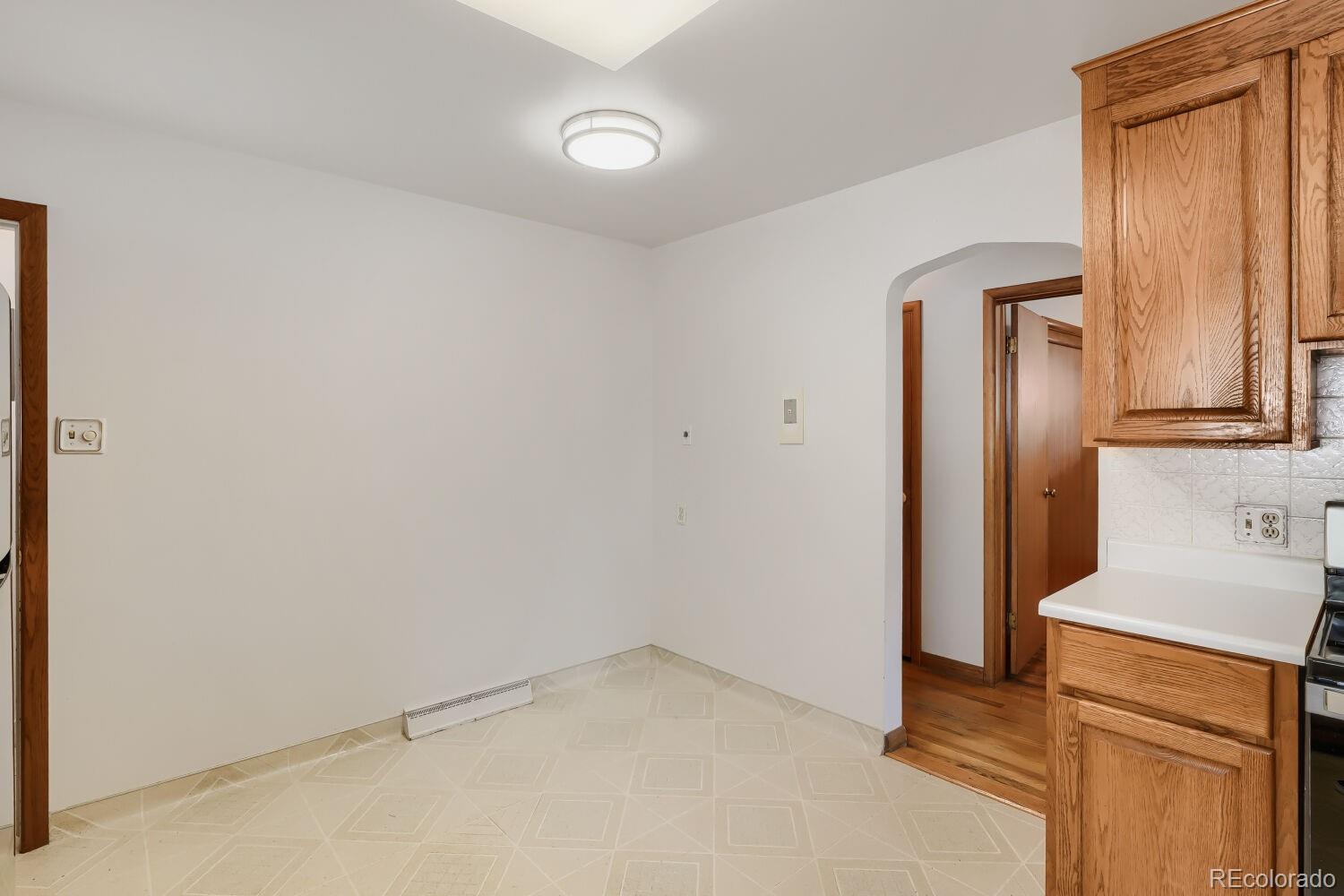 MLS Image #7 for 3024 w scott place,denver, Colorado