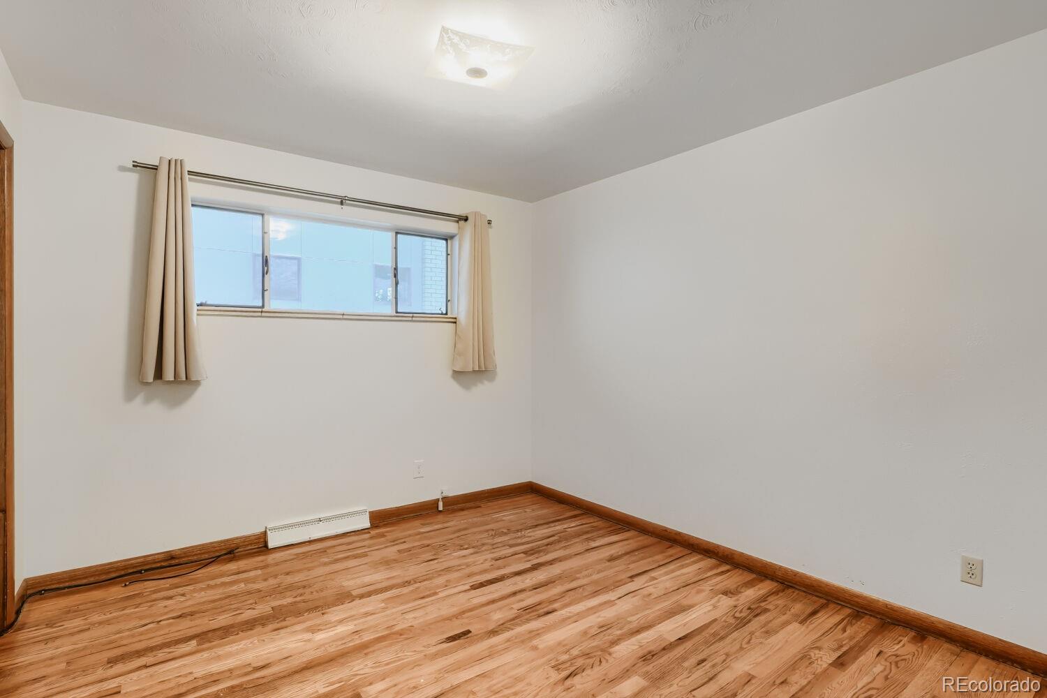 MLS Image #9 for 3024 w scott place,denver, Colorado
