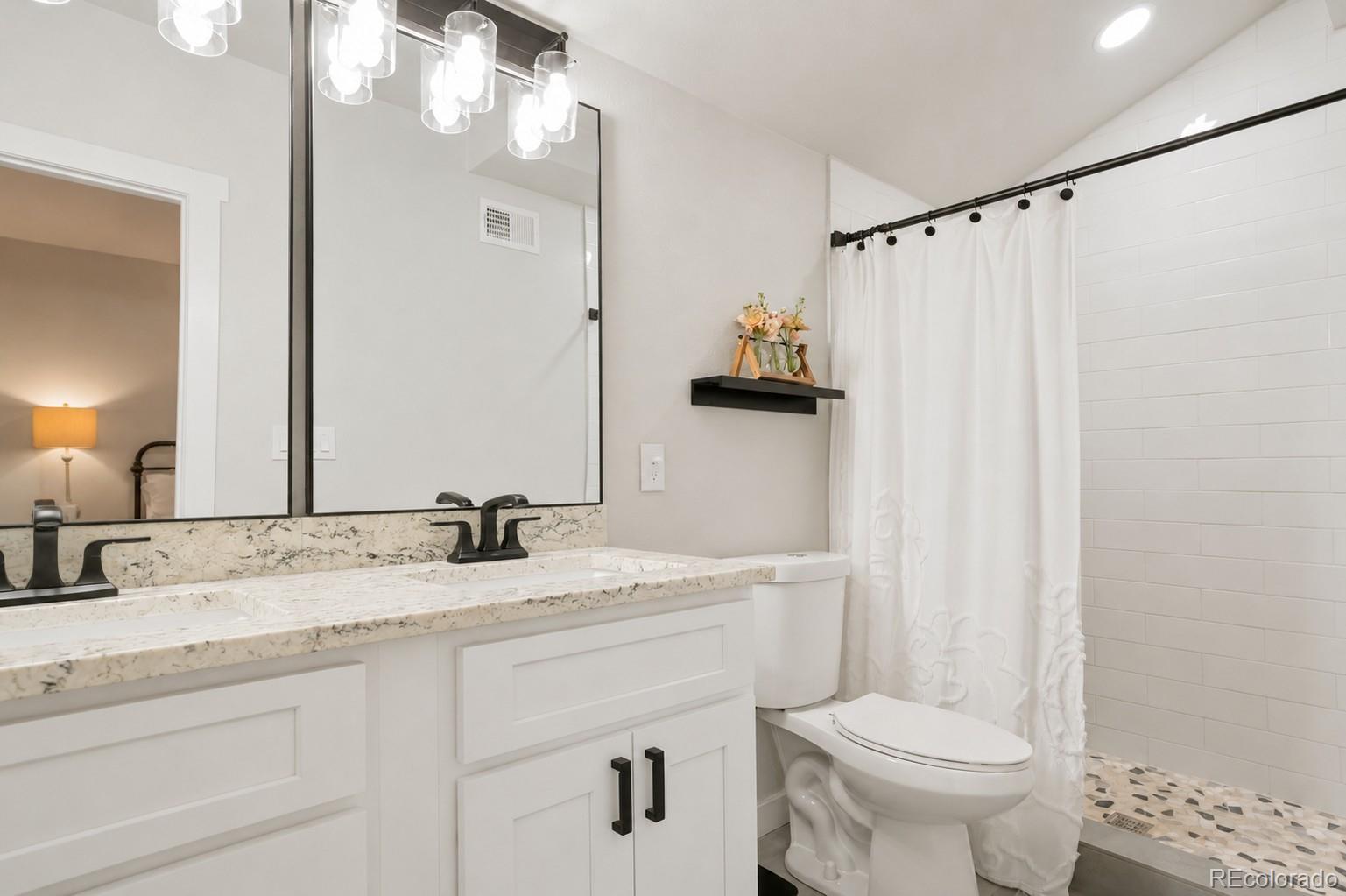 MLS Image #14 for 243 s osceola street,denver, Colorado