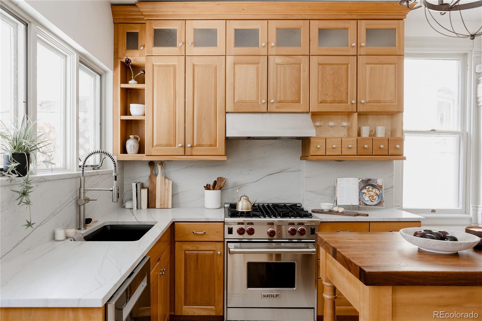 MLS Image #12 for 2339 n emerson street,denver, Colorado