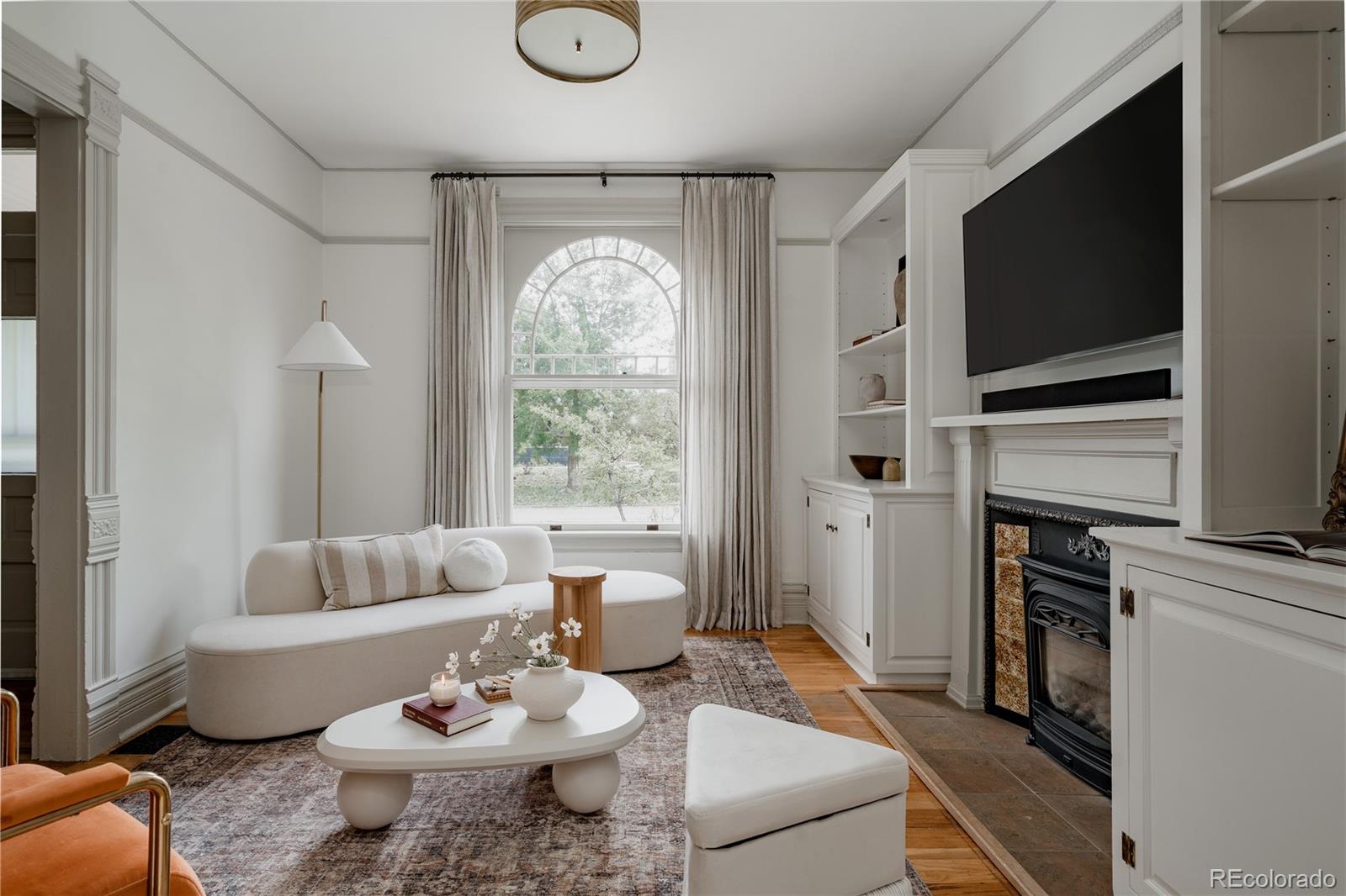 MLS Image #4 for 2339 n emerson street,denver, Colorado