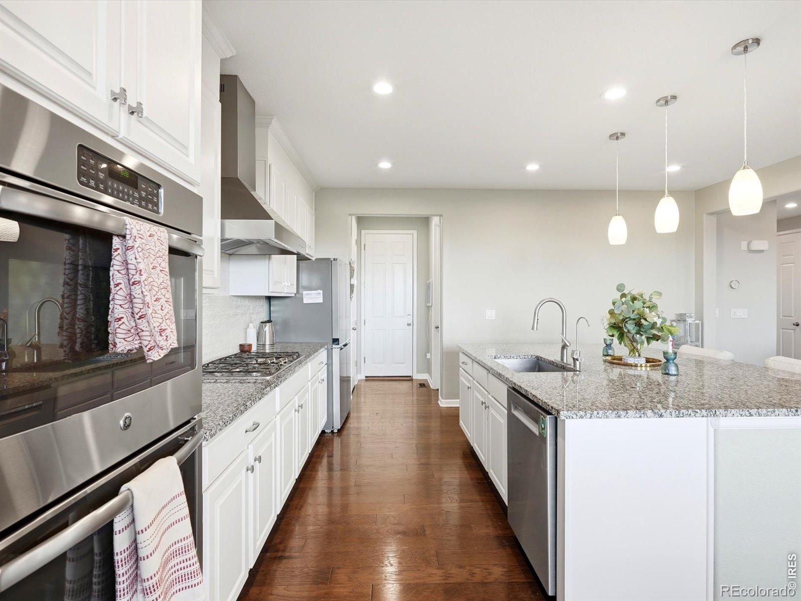 MLS Image #15 for 202  sunbeam court,erie, Colorado