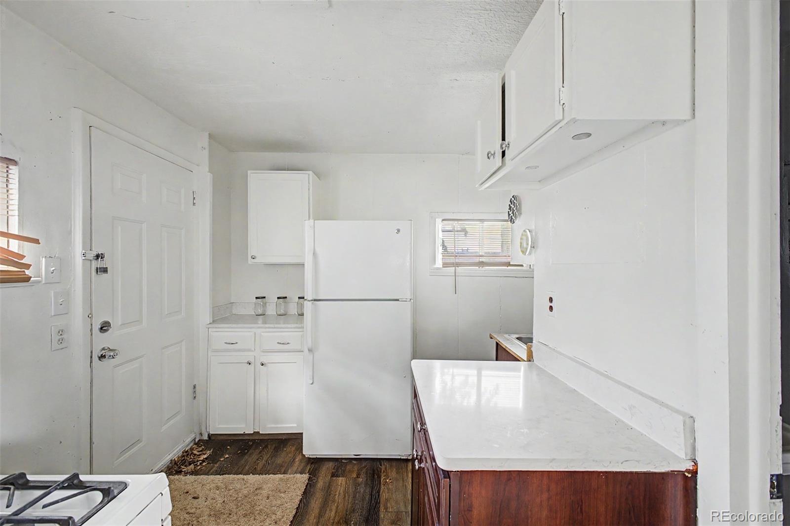MLS Image #15 for 1945 s clay street,denver, Colorado