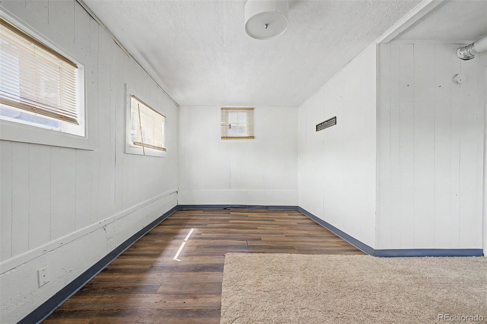 MLS Image #3 for 1945 s clay street,denver, Colorado