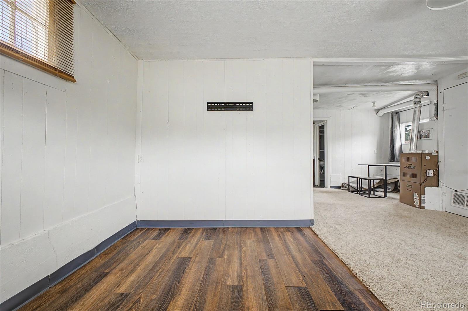 MLS Image #7 for 1945 s clay street,denver, Colorado