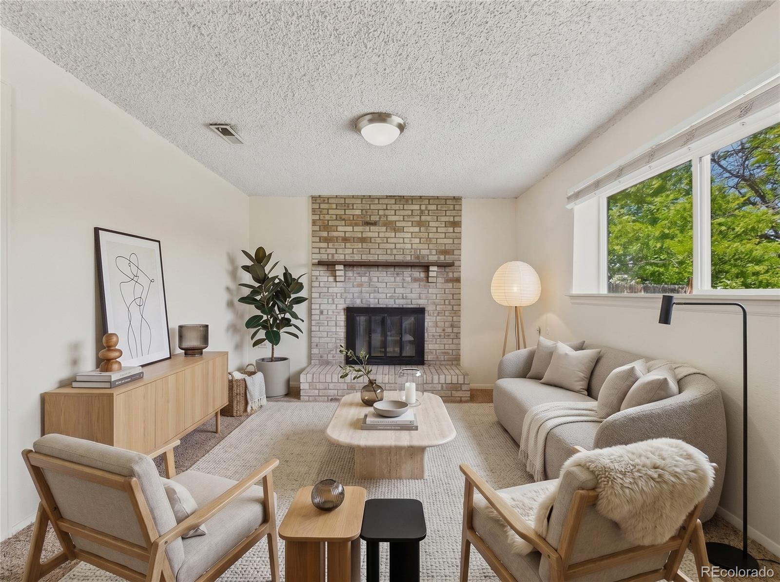 MLS Image #11 for 904 s uravan street,aurora, Colorado
