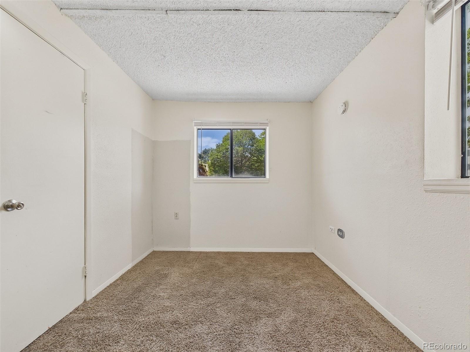 MLS Image #17 for 904 s uravan street,aurora, Colorado